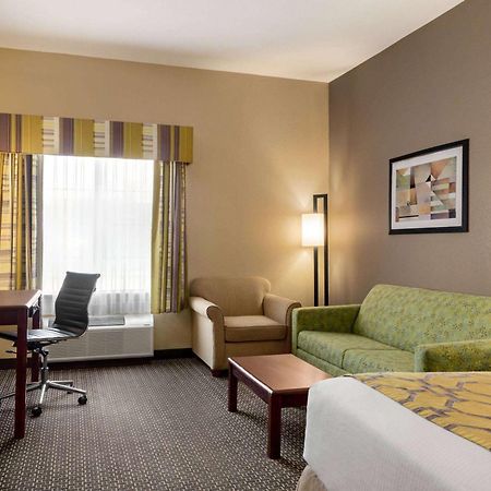 Baymont By Wyndham Wichita Falls Εξωτερικό φωτογραφία