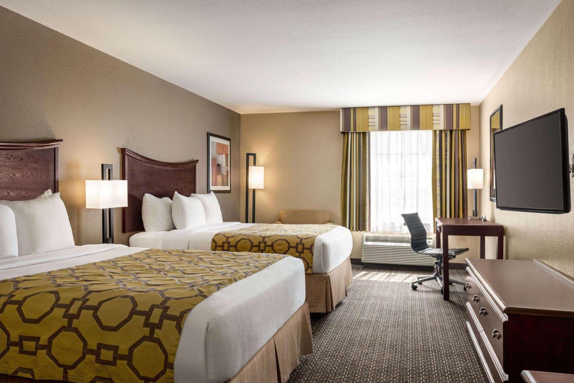 Baymont By Wyndham Wichita Falls Εξωτερικό φωτογραφία