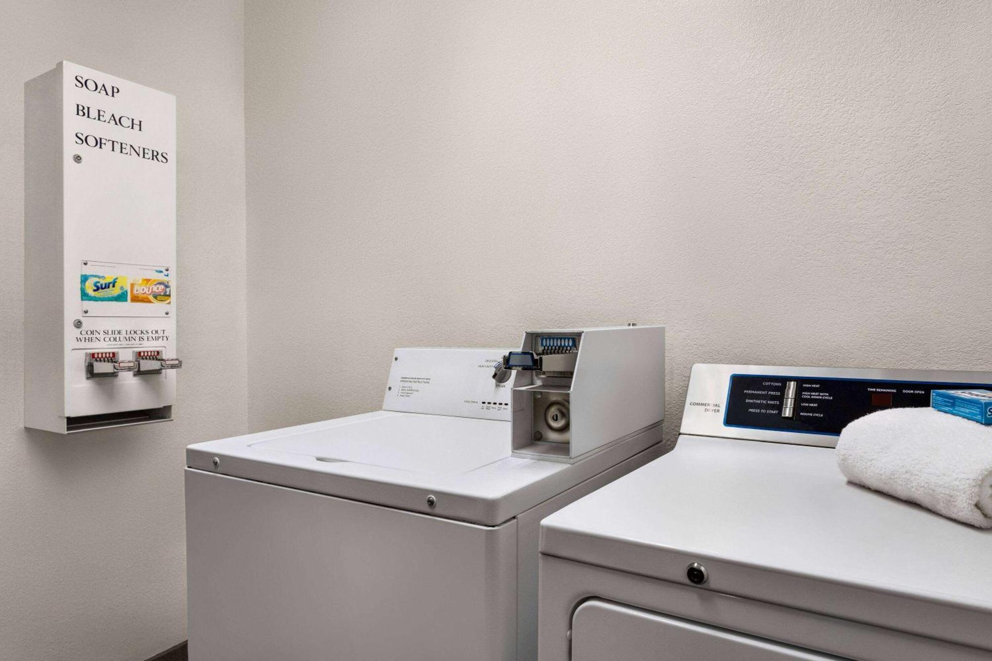Baymont By Wyndham Wichita Falls Εξωτερικό φωτογραφία