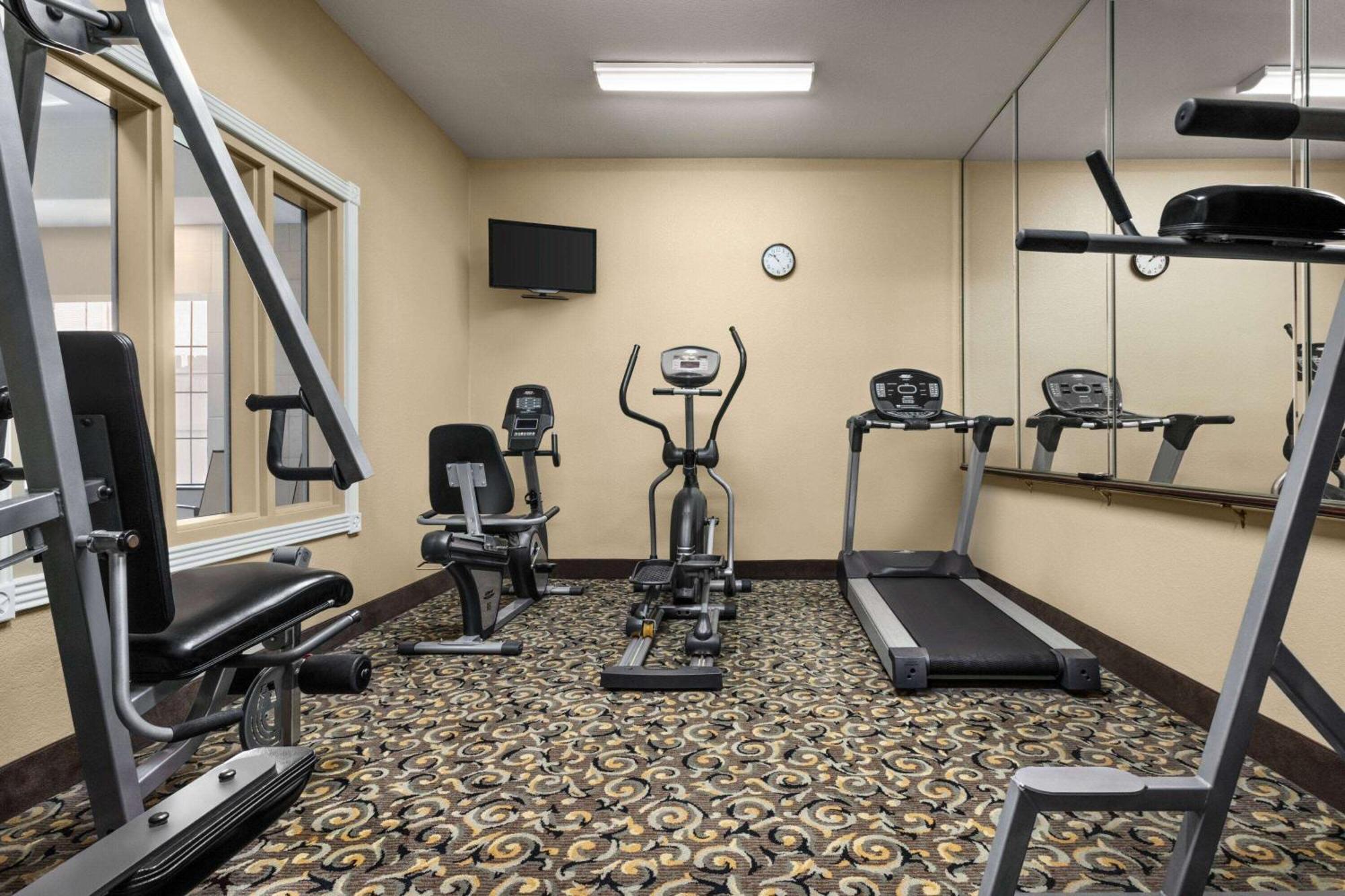 Baymont By Wyndham Wichita Falls Εξωτερικό φωτογραφία